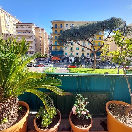 Domus Cesare Apartment Naples Luaran gambar
