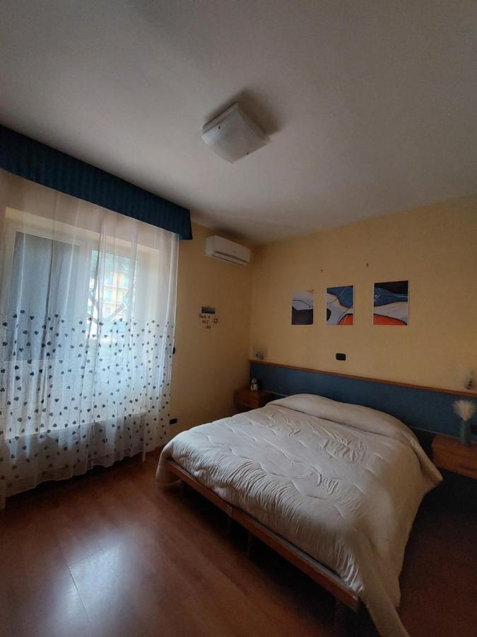 Domus Cesare Apartment Naples Luaran gambar